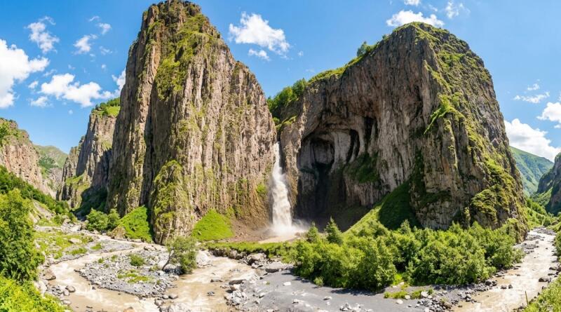 Фото Джилы-Су: дикие водопады, лавовые замки и Долина Нарзанов - вид 3