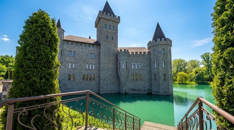 Фото Кабардино-Балкария: Язык Тролля, замки и горячие источники. - вид 7